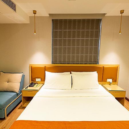 The Bastion Hotel โบปาล ภายนอก รูปภาพ