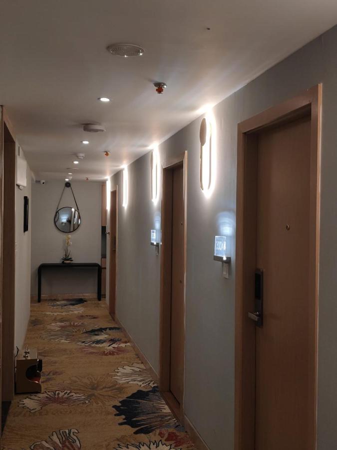 The Bastion Hotel โบปาล ภายนอก รูปภาพ