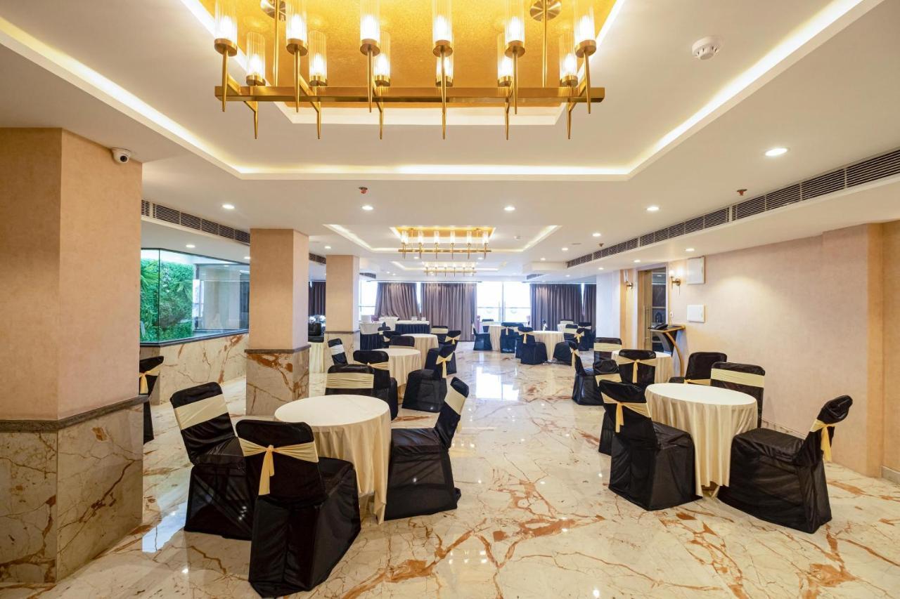 The Bastion Hotel โบปาล ภายนอก รูปภาพ